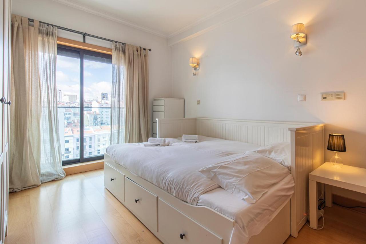 ליסבון Lovelystay - Modern Apartment In Anjos מראה חיצוני תמונה